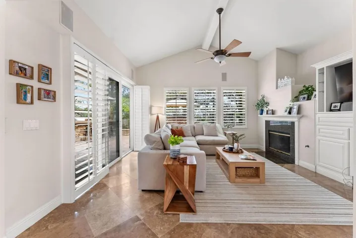 1546 Black Walnut Drive, San Marcos, California 92078