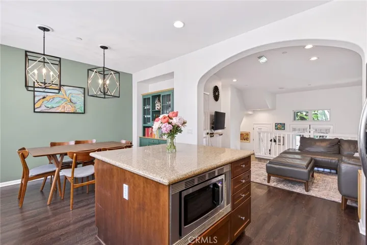 1750 Grand Avenue 6, Long Beach, California 90804