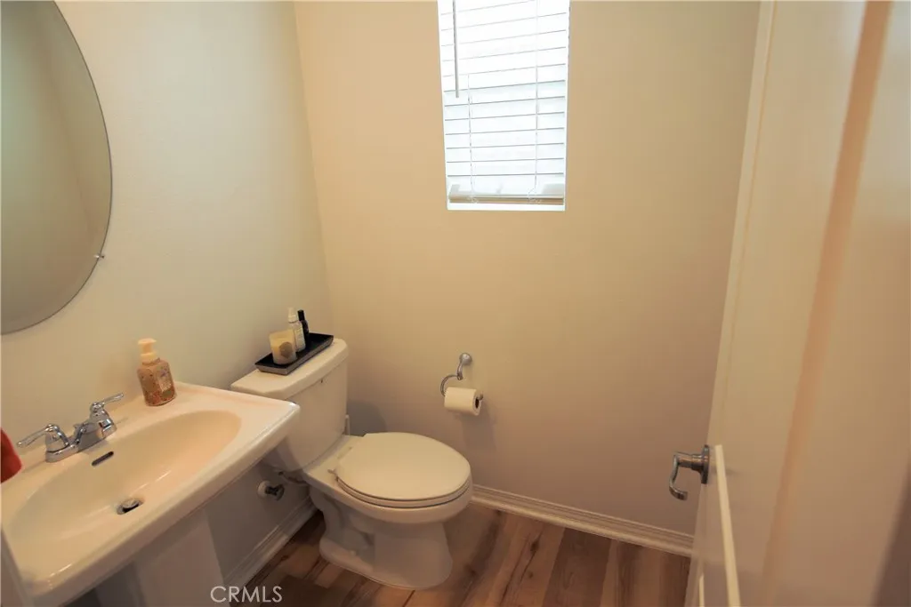 Main floor Powder room
