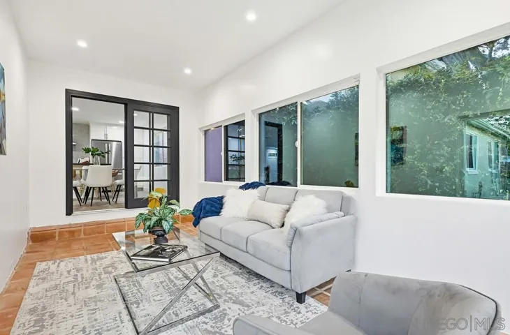 4080 Forney, San Diego, California 92117