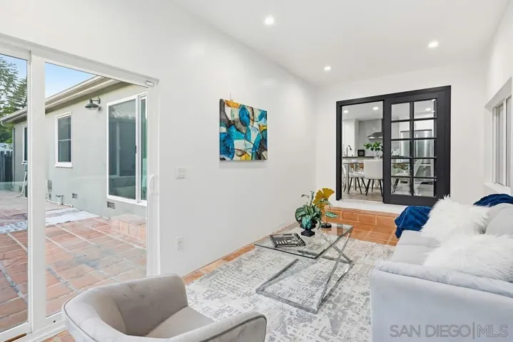 4080 Forney, San Diego, California 92117