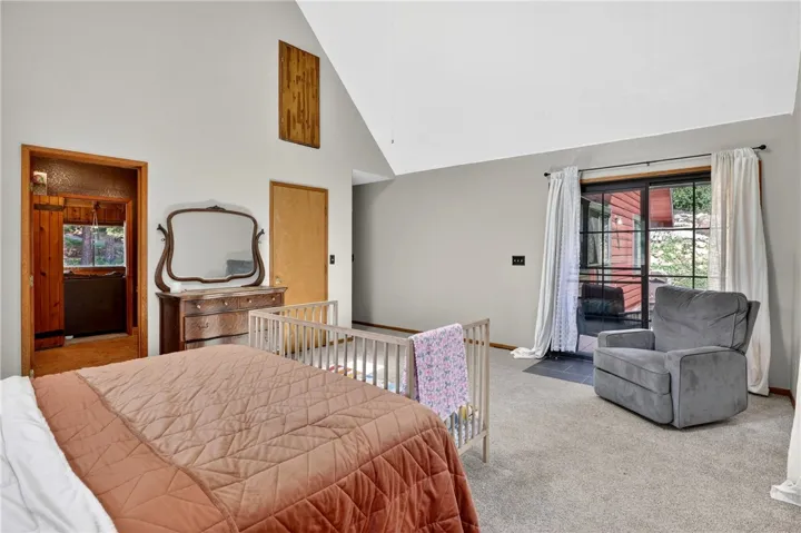 336 Lovers, Cedarpines Park, California 92322