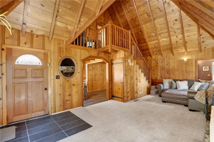 336 Lovers, Cedarpines Park, California 92322
