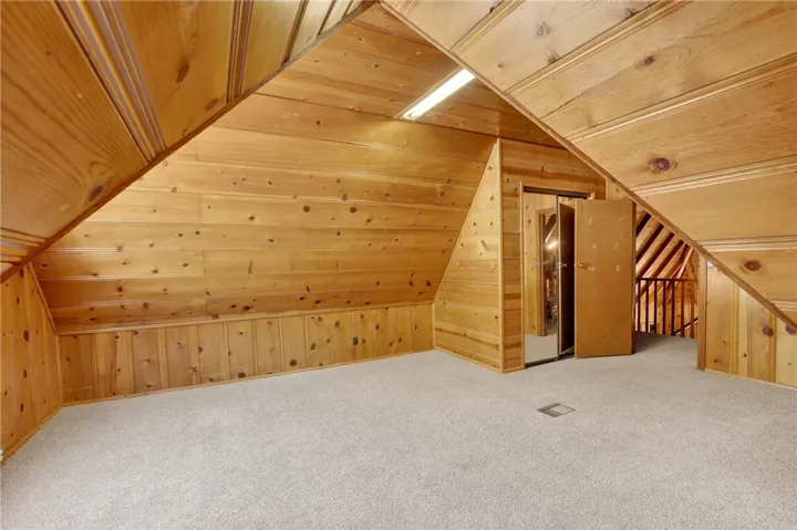 336 Lovers, Cedarpines Park, California 92322
