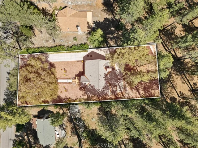 1535 Linnet, Wrightwood, California 92397