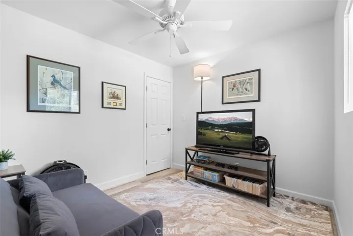 1535 Linnet, Wrightwood, California 92397