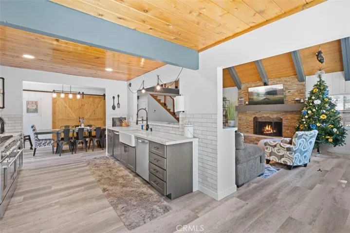 1535 Linnet, Wrightwood, California 92397