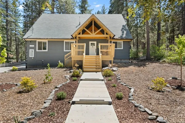 1535 Linnet, Wrightwood, California 92397