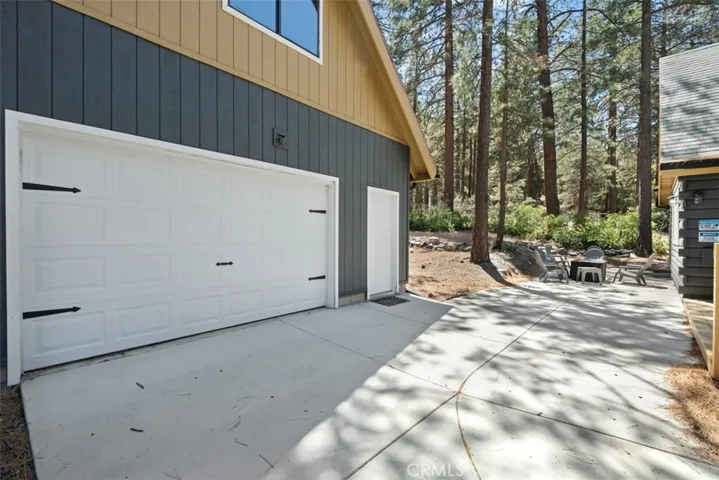 1535 Linnet, Wrightwood, California 92397