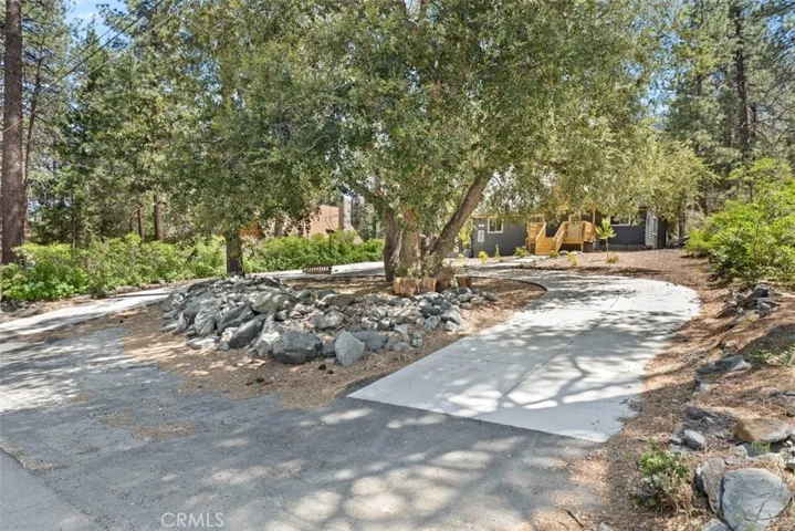 1535 Linnet, Wrightwood, California 92397