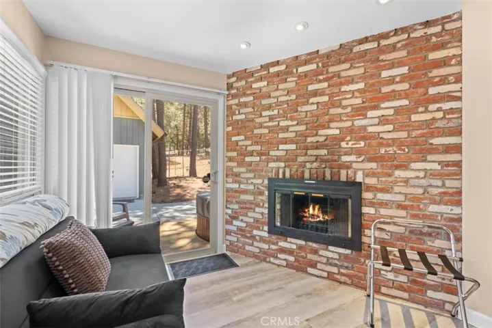 1535 Linnet, Wrightwood, California 92397