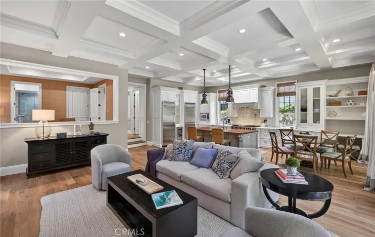 2705 Palm Avenue, Manhattan Beach, California 90266