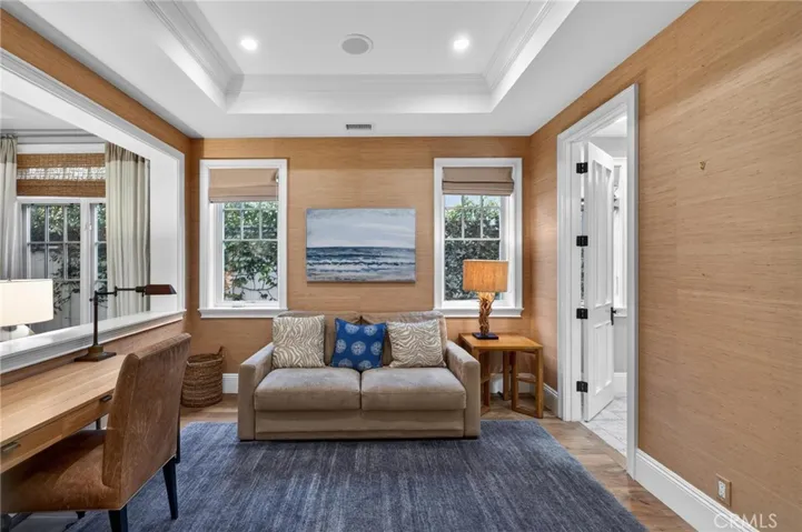 2705 Palm Avenue, Manhattan Beach, California 90266