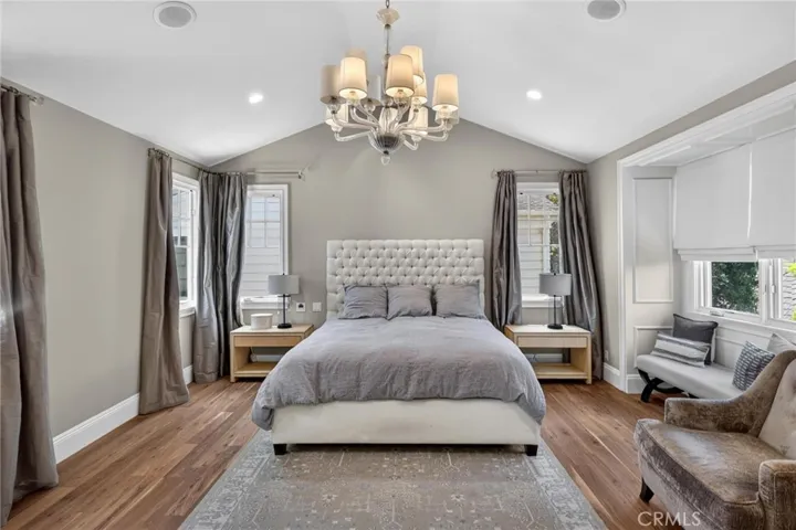 2705 Palm Avenue, Manhattan Beach, California 90266