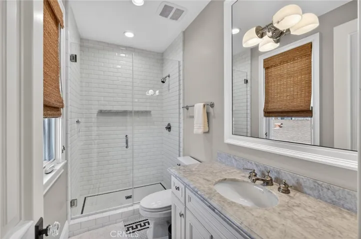 2705 Palm Avenue, Manhattan Beach, California 90266