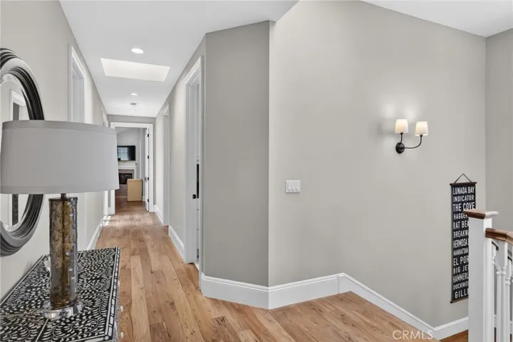 2705 Palm Avenue, Manhattan Beach, California 90266