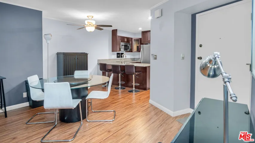 2260 N Cahuenga Boulevard 106, Los Angeles, California 90068
