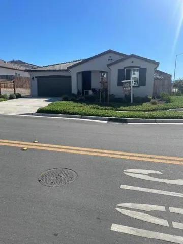 2001 Wildflower Drive, Hollister, California 95023