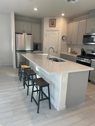 2001 Wildflower Drive, Hollister, California 95023