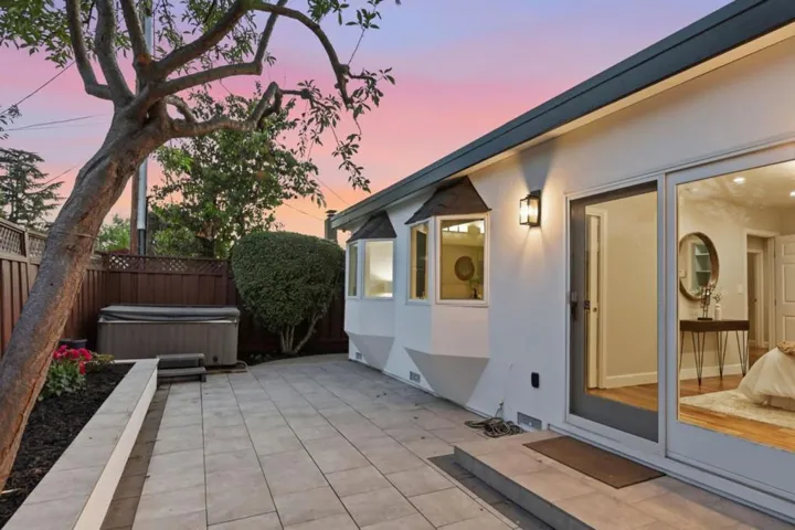 2466 Armstrong, Santa Clara, California 95050