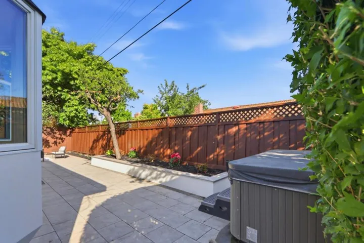 2466 Armstrong, Santa Clara, California 95050