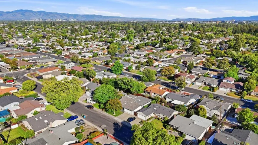 2466 Armstrong, Santa Clara, California 95050