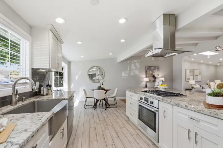2466 Armstrong, Santa Clara, California 95050