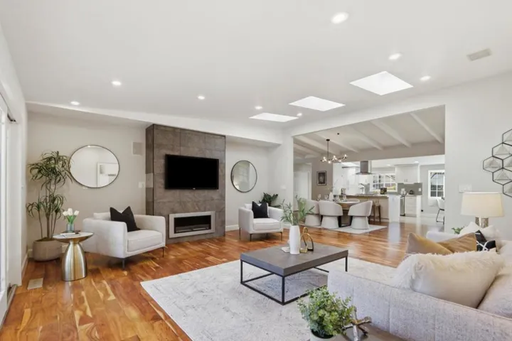 2466 Armstrong, Santa Clara, California 95050