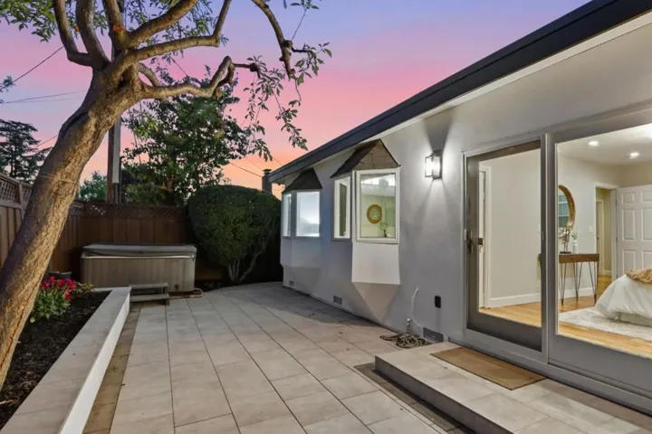2466 Armstrong, Santa Clara, California 95050