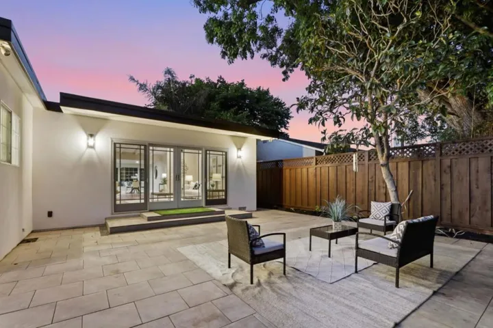 2466 Armstrong, Santa Clara, California 95050