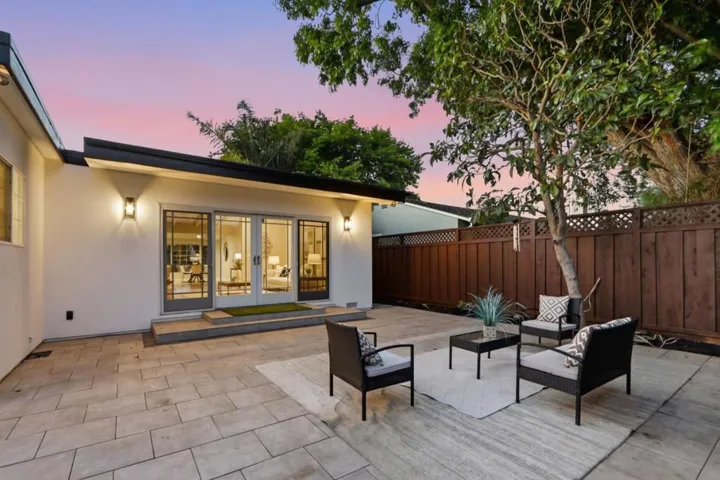 2466 Armstrong, Santa Clara, California 95050