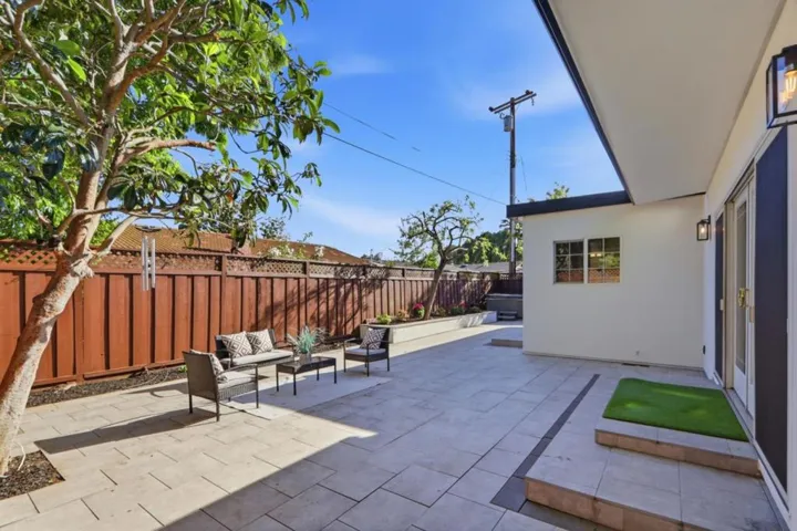 2466 Armstrong, Santa Clara, California 95050