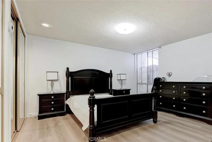 125 W Mountain Street 216, Glendale, California 91202