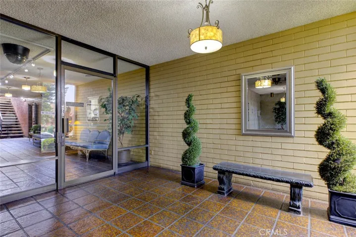125 W Mountain Street 216, Glendale, California 91202