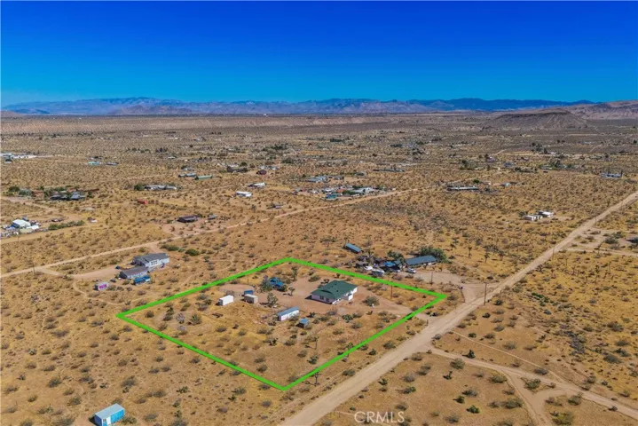 975 Jemez Trail, Yucca Valley, California 92284