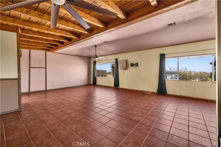 975 Jemez Trail, Yucca Valley, California 92284