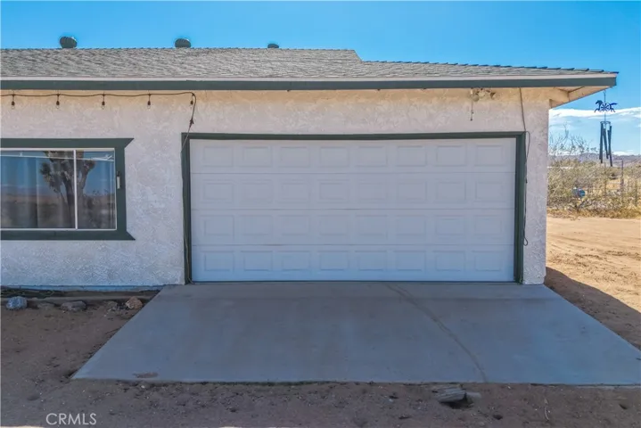 975 Jemez Trail, Yucca Valley, California 92284