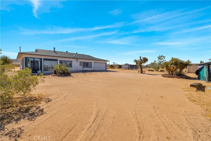 975 Jemez Trail, Yucca Valley, California 92284