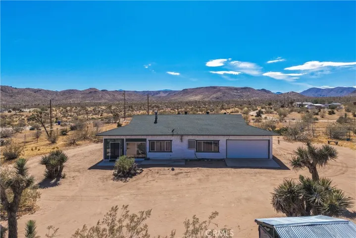 975 Jemez Trail, Yucca Valley, California 92284