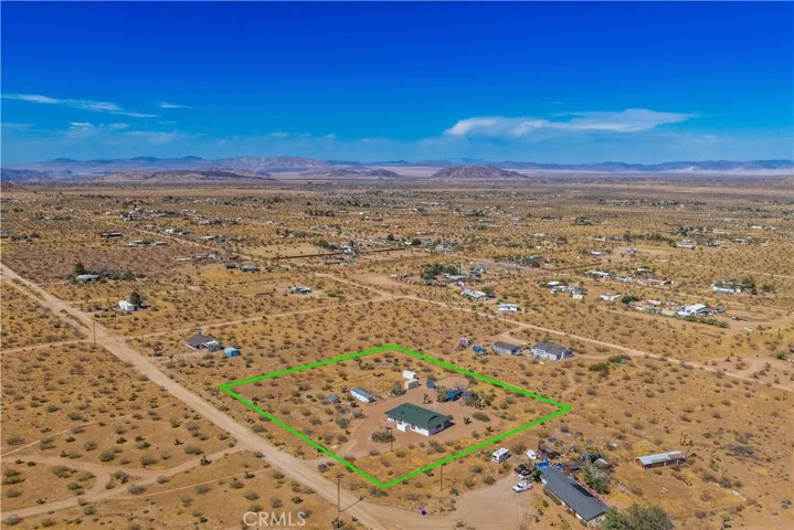 975 Jemez Trail, Yucca Valley, California 92284