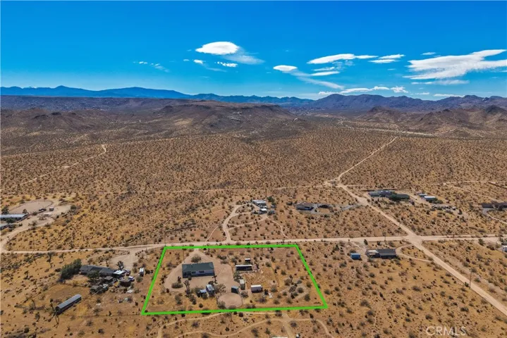 975 Jemez Trail, Yucca Valley, California 92284