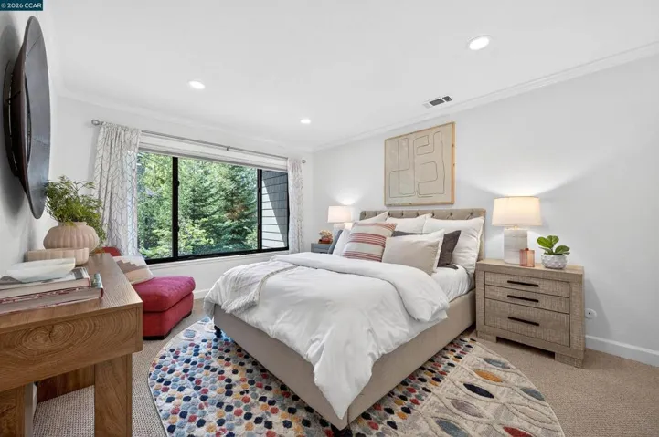 Second bedroom