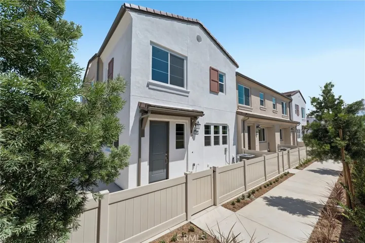 9198 Waverly Lane, Riverside, California 92503