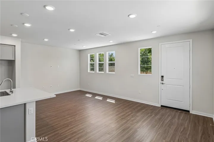 9198 Waverly Lane, Riverside, California 92503