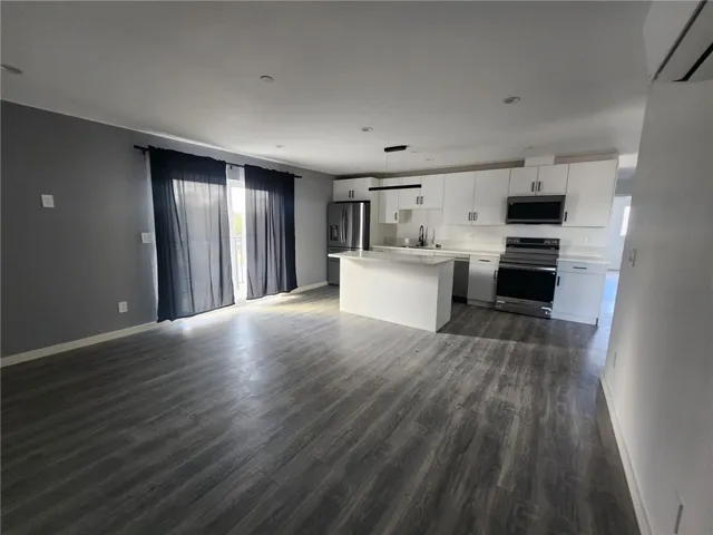 9033 Lindley Avenue, Northridge, California 91325