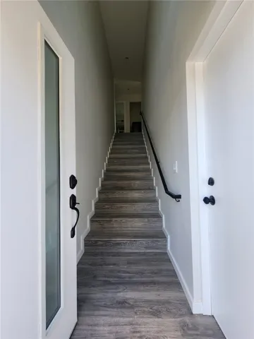 9033 Lindley Avenue, Northridge, California 91325
