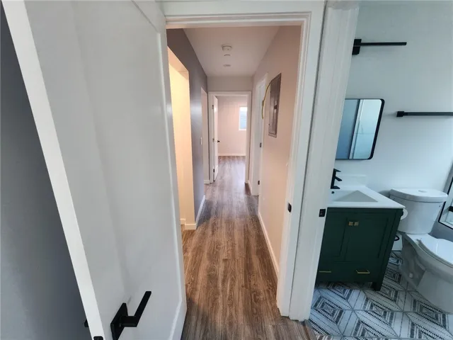 9033 Lindley Avenue, Northridge, California 91325