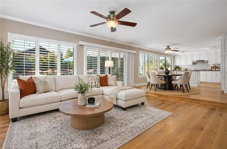 Decor option- Virtually Staged