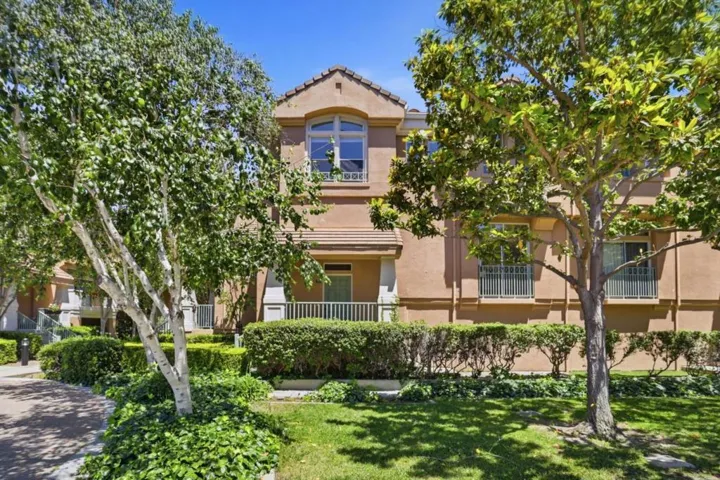 154 Paseo Court, Mountain View, California 94043