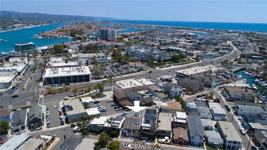 512 35th, Newport Beach, California 92663